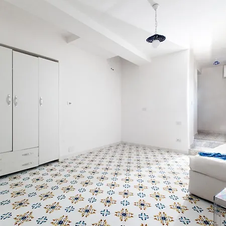 Casa 3*