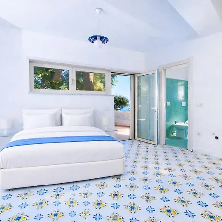 Casa Schiattarella 3* קאפרי